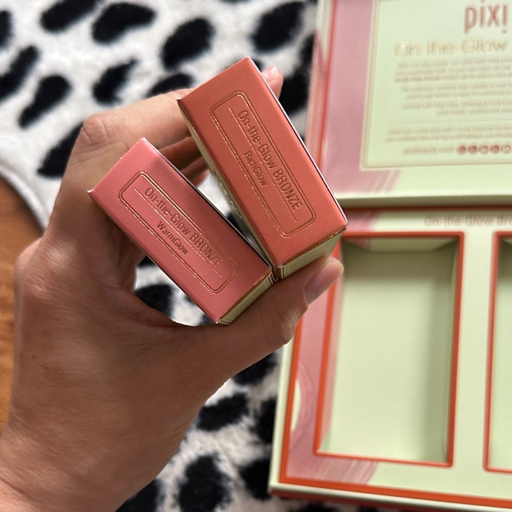Pixi On-the-Glow Bronze Duo Set - Picture 4 of 4
